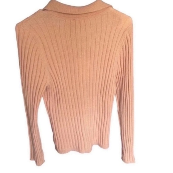 WAYF Sawyer Polo Button Up Peach with Collar Soft Cardigan
NWT Size Large - Picture 6 of 8